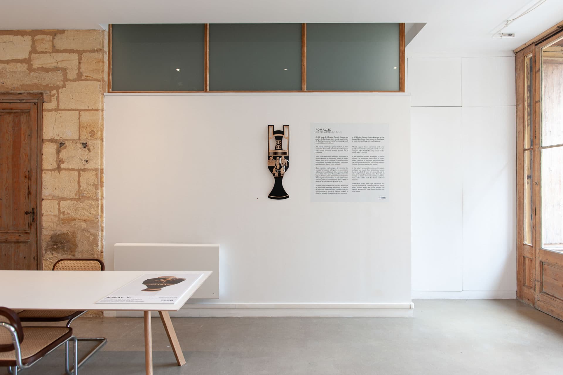 Poster image for the exhibition “Burdigala, ex vin ad skathos” at Zone Trois Galerie, Bordeaux
