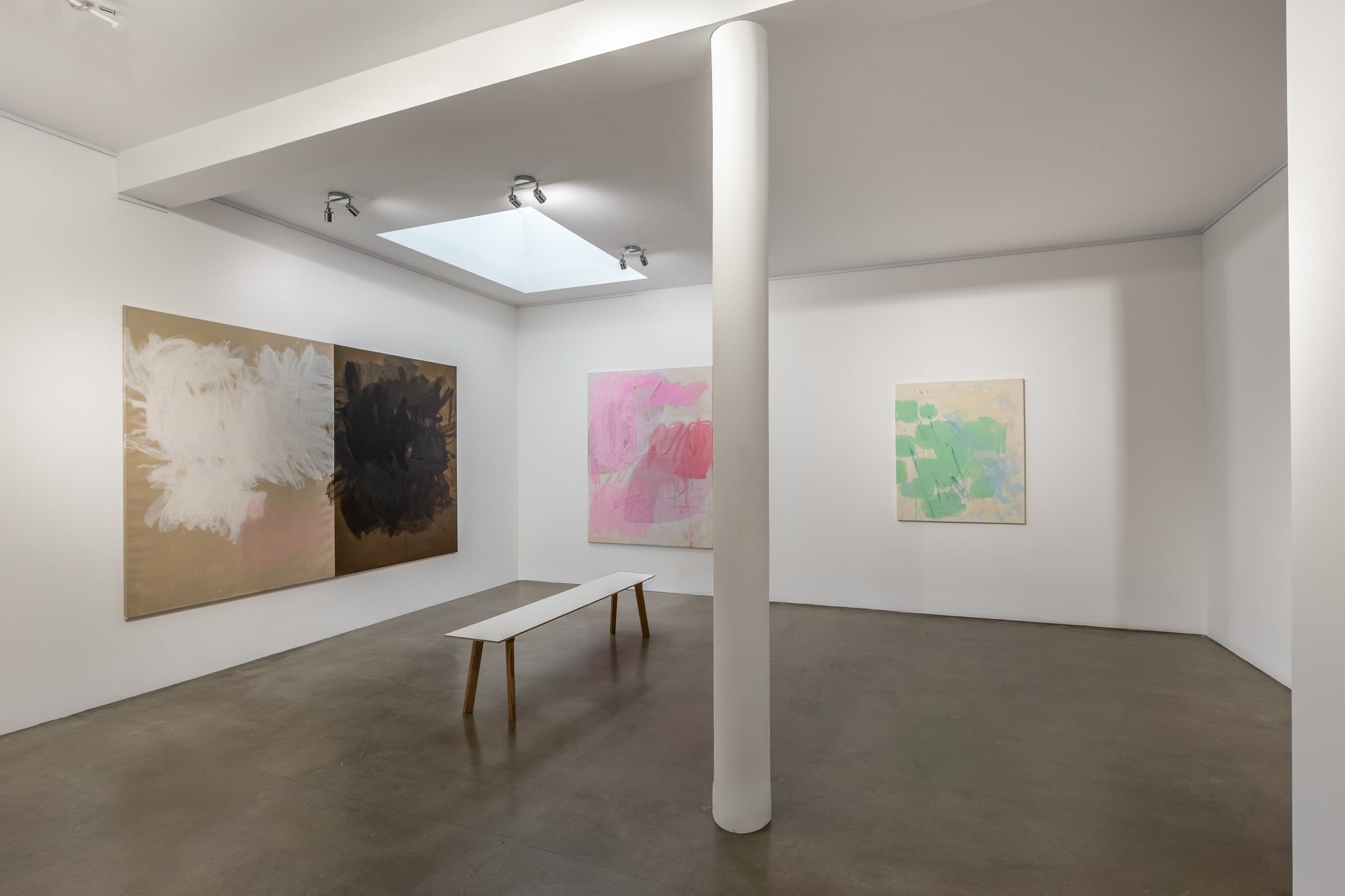 Vue de l'exposition « Yvonne Robert » à Zone Trois Galerie, Bordeaux